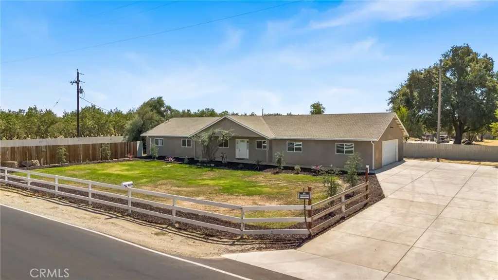 6143 Olive Avenue, Winton, CA 95388 - #1