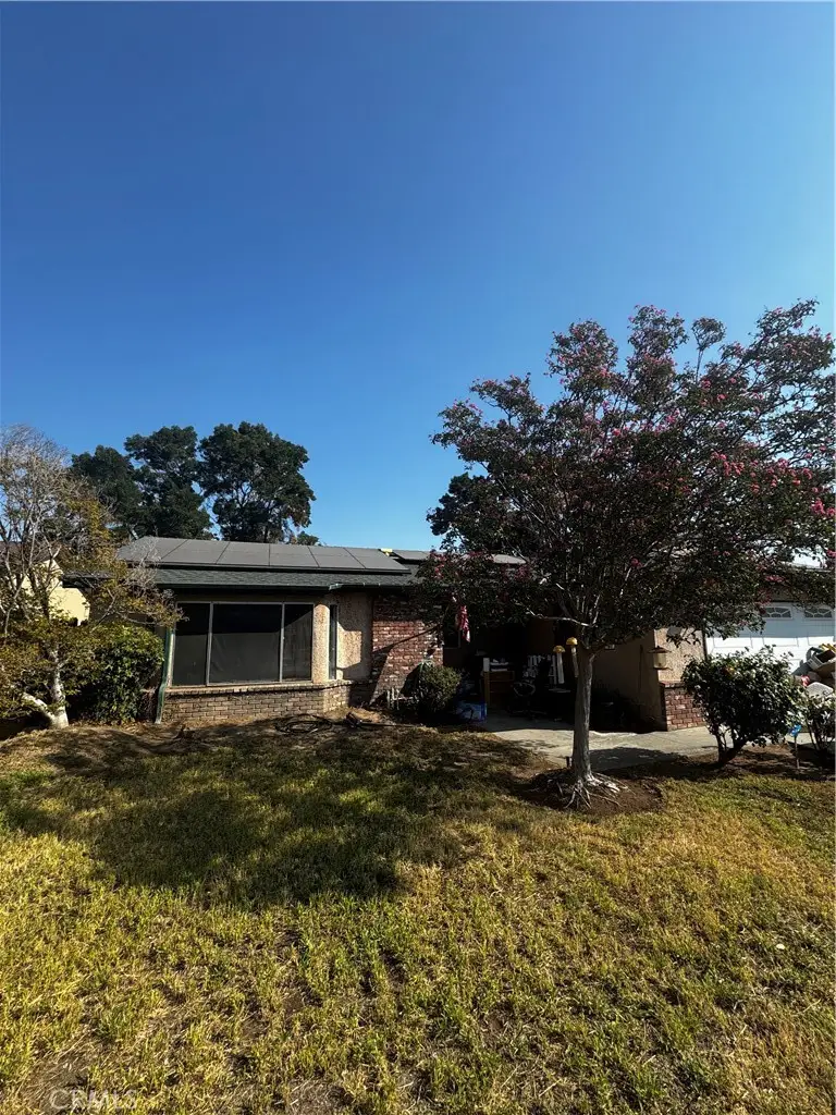 5252 W Holland Ave, Fresno, CA 93722 - #1