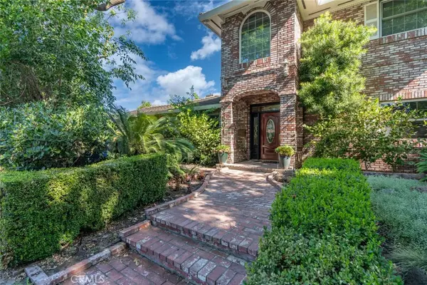 2601 Surrey, Modesto, CA 95355