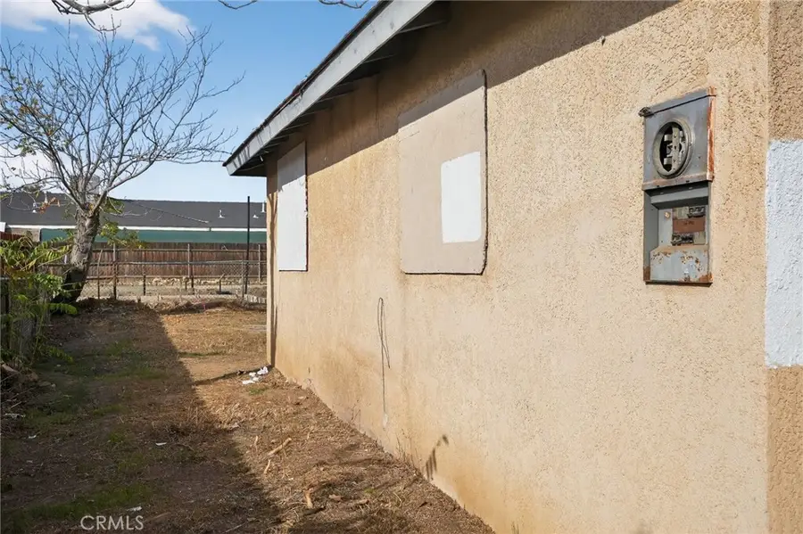 420 Robinson, Bakersfield, CA 93305 - Image #3