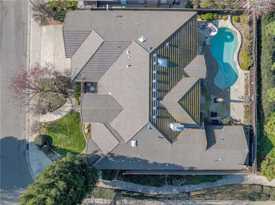 591 Bobolink Court, Merced, CA 95340 - Image #2