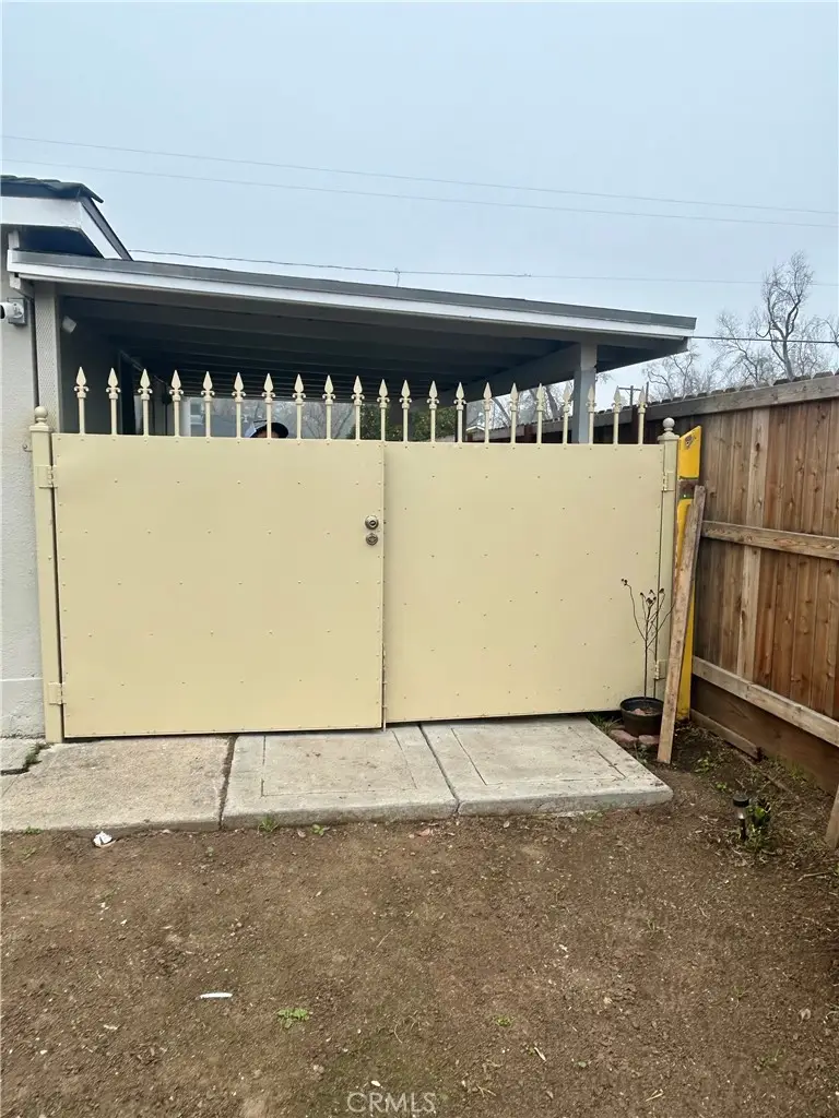 913 W Santa Fe, Merced, CA 95340 - Image #2