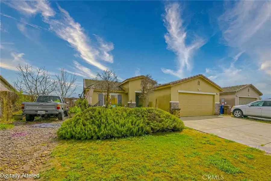 547 Blossom, Chowchilla, CA 93610 - #2