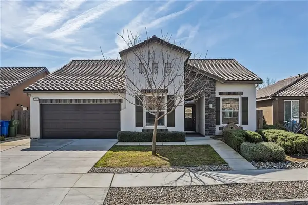 701 Strada, Lemoore, CA 93245
