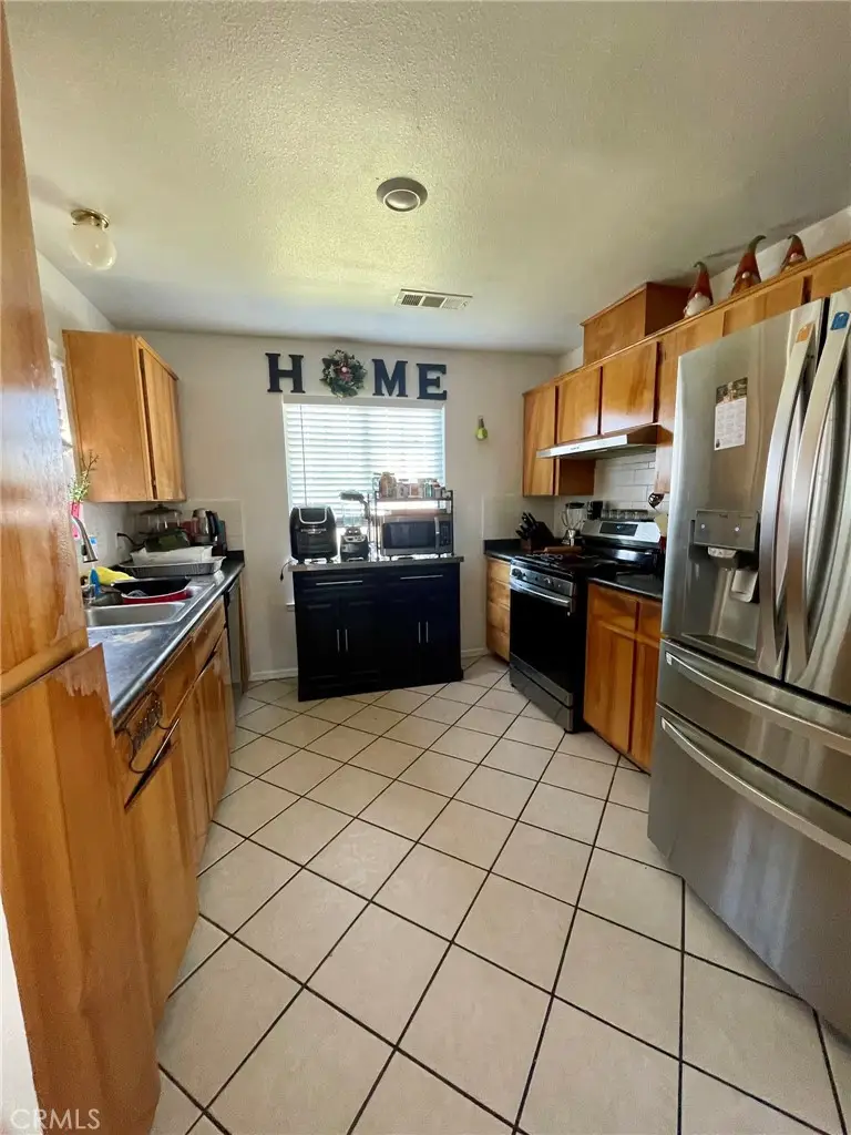 9654 Timothy Court, Delhi, CA 95315 - #2
