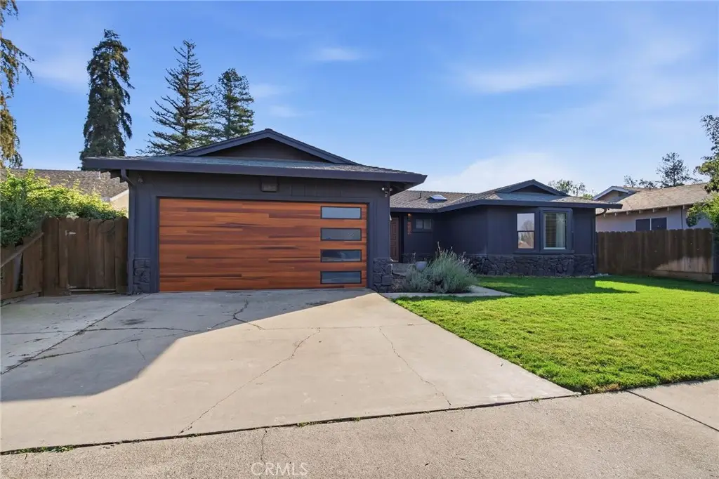 680 Sherri, Turlock, CA 95382 - #1