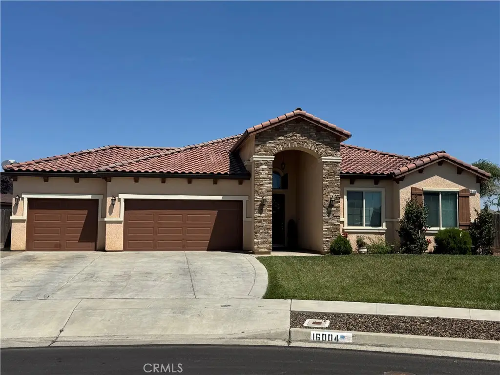 16004 W Ashli Avenue, Kerman, CA 93630 - #1