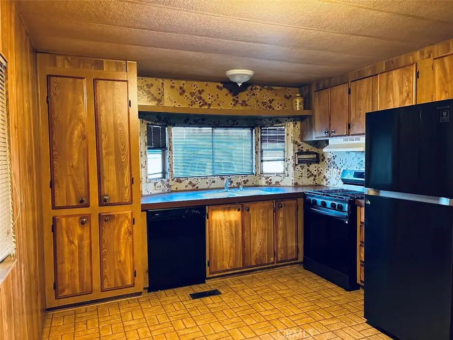 136 Seville Court, Atwater, CA 95301 - #2