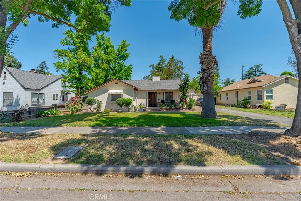 145 E 20th, Merced, CA 95340 - #1