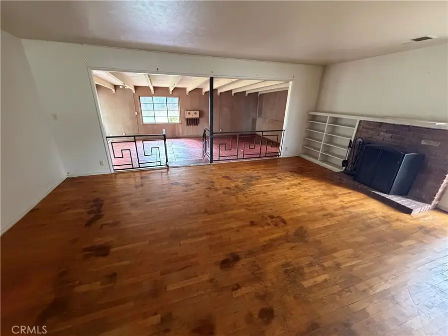 1163 W 25th, Merced, CA 95340 - #3