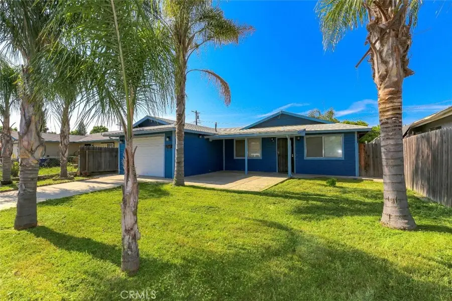 268 E 10th Street, Merced, CA 95341 - #3