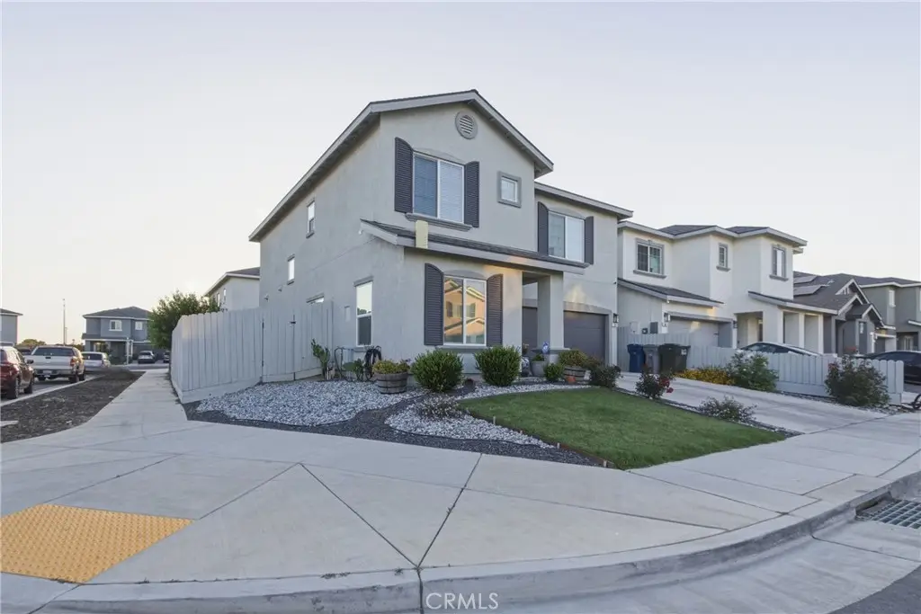 693 Cadiz Avenue, Merced, CA 95341 - #1