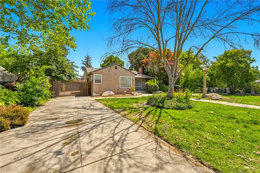 1221 E 21st Street, Merced, CA 95340 - #2