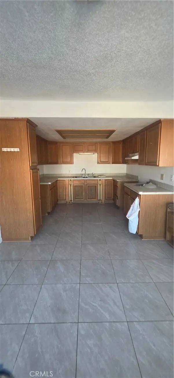 2894 Elm, Merced, CA 95348 - #2
