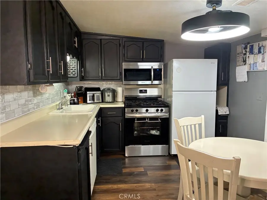 1536 Fir Avenue, Atwater, CA 95301 - #3