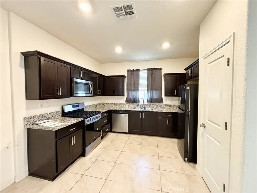 277 Shafer, Merced, CA 95348 - #3