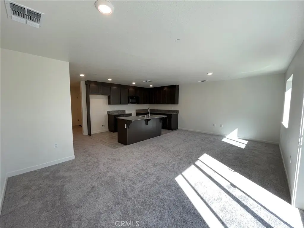 135 Long Trail Lane, Merced, CA 95341 - #1