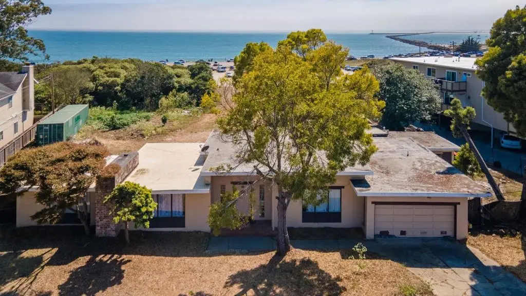 570 Avenue Alhambra, El Granada, CA 94018 - #1