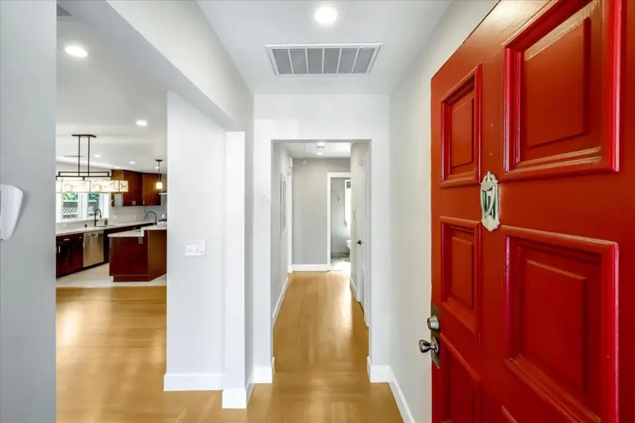 337 Farrelly Drive, San Leandro, CA 94577 - Image #2