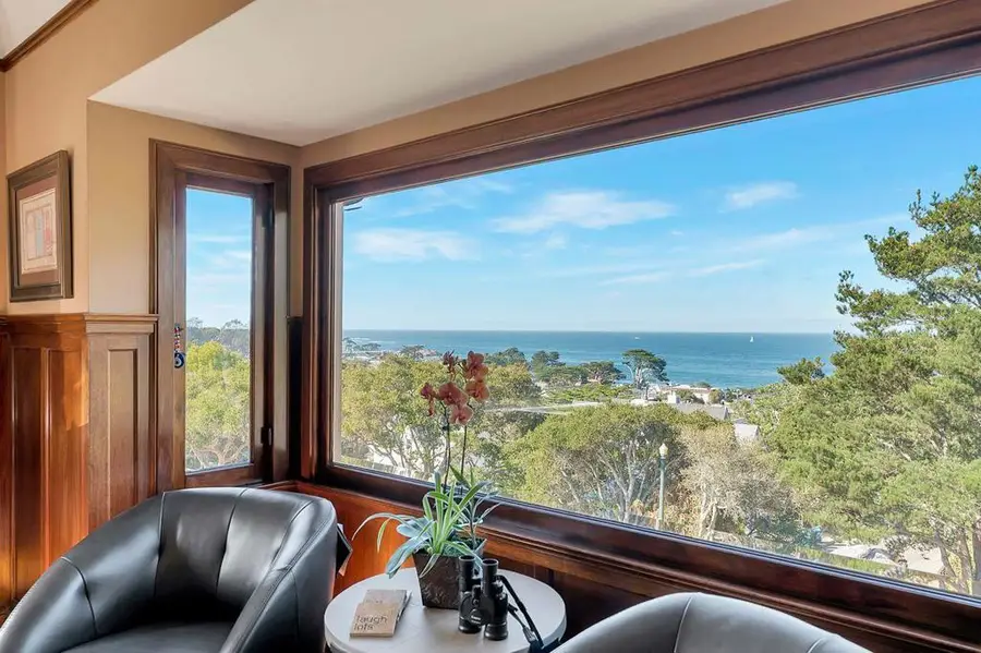 289 Lighthouse Avenue, Pacific Grove, CA 93950 - Image #2