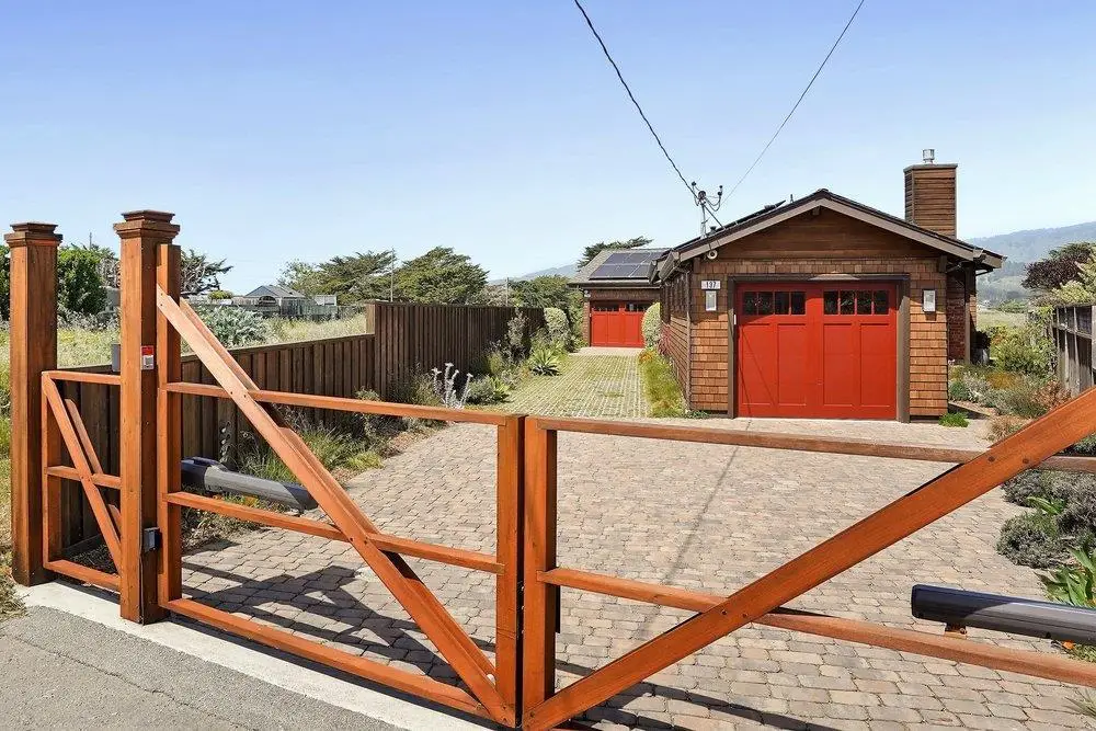 Address Withheld By Seller, Half Moon Bay, CA 94019 - Image #1