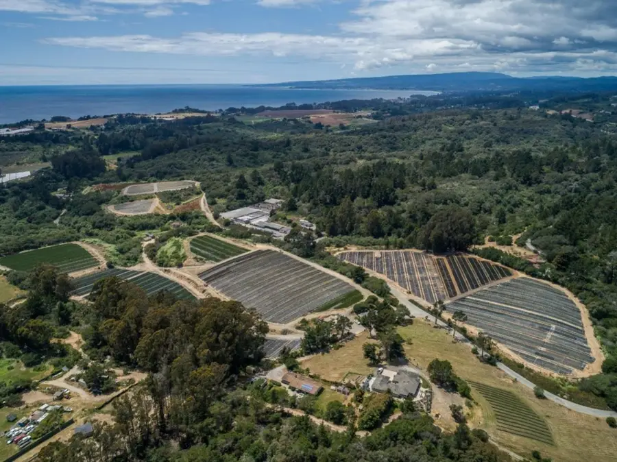 117 Rancho Road #B, Watsonville, CA 95076 - Image #2