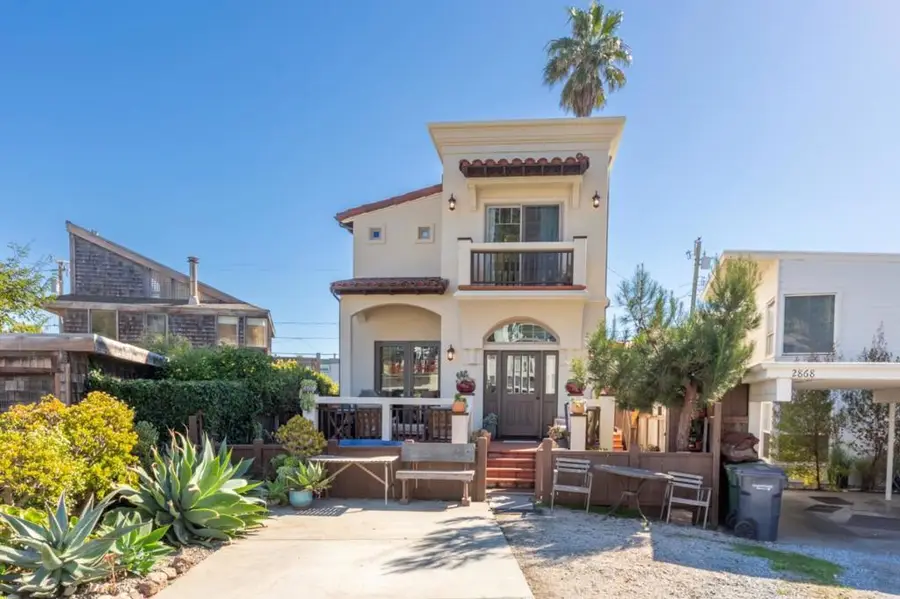 2870 Chesterfield Drive, Santa Cruz, CA 95062 - Image #2