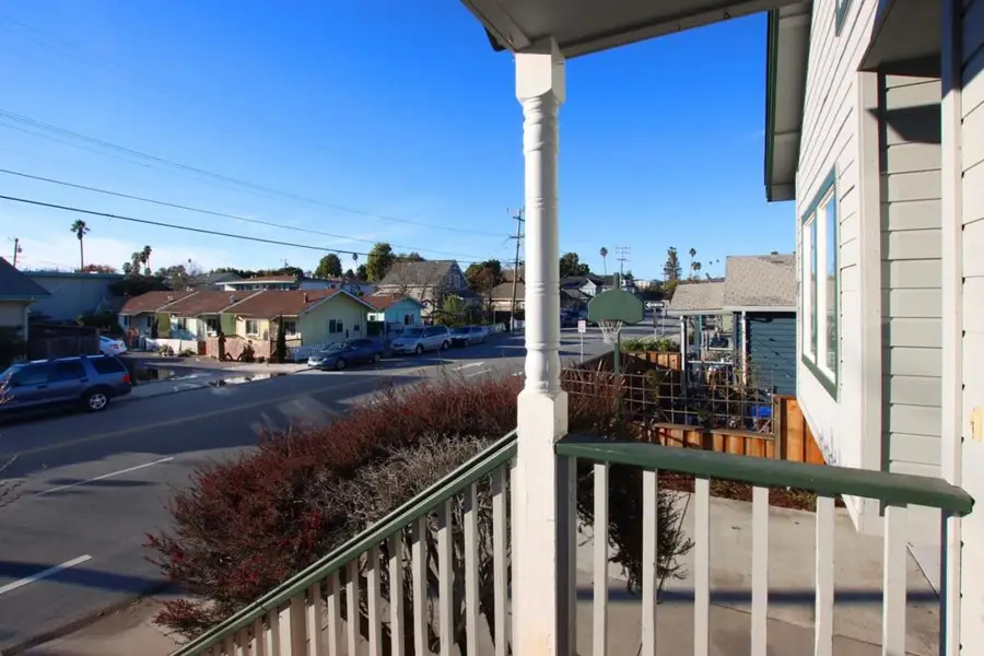 122 Ocean Street, Santa Cruz, CA 95060 - Image #3