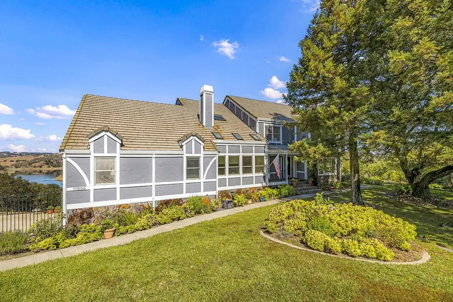 17300 Chesbro Lake Drive, Morgan Hill, CA 95037 - Image #2