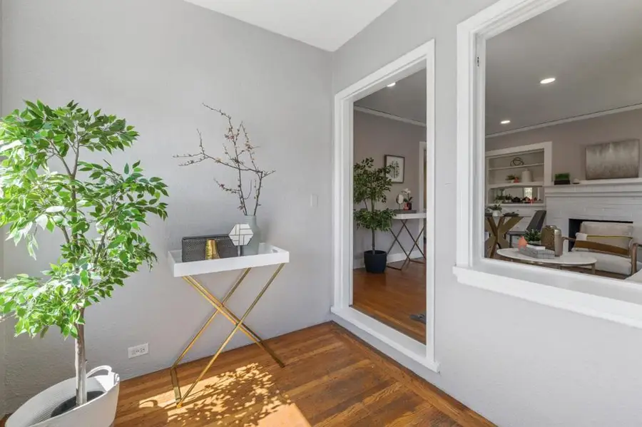 850 Jefferson Court, San Mateo, CA 94401 - Image #3