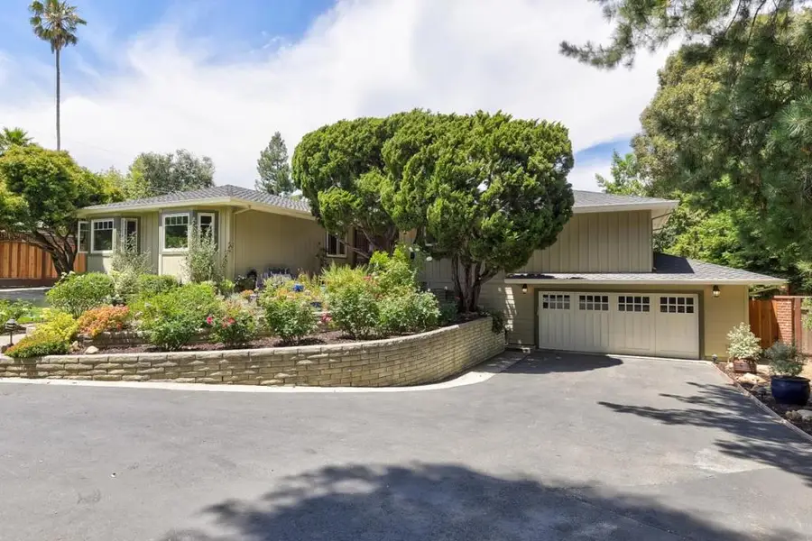 17799 Daves Avenue, Monte Sereno, CA 95030 - Image #2