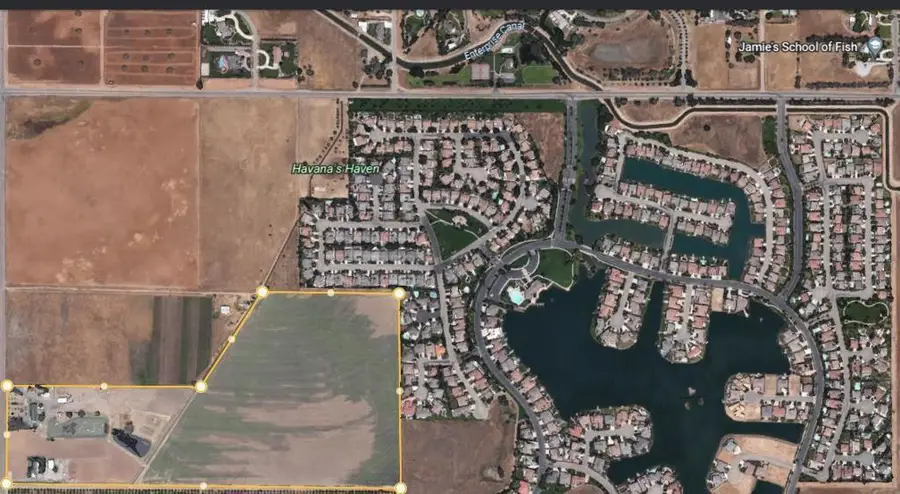 4588 N Mccall, Sanger, CA 93657 - #2