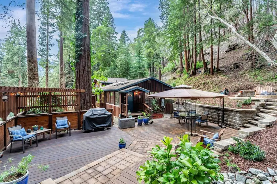 325 Ridge Drive, Boulder Creek, CA 95006 - Image #2