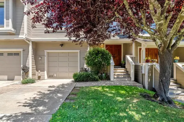 17 Carriage Lane, Scotts Valley, CA 95066