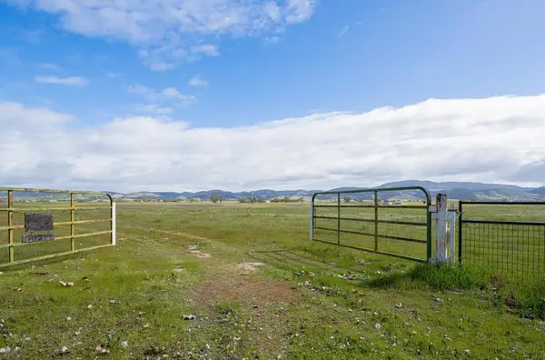 50255 Adobe Place, Bradley, CA 93426