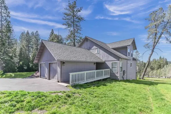 169 Snowberry Court, Murphys, CA 95247
