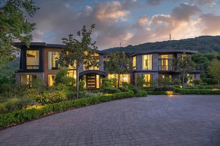 20078 Goetting Court, Saratoga, CA 95070 - Image #3