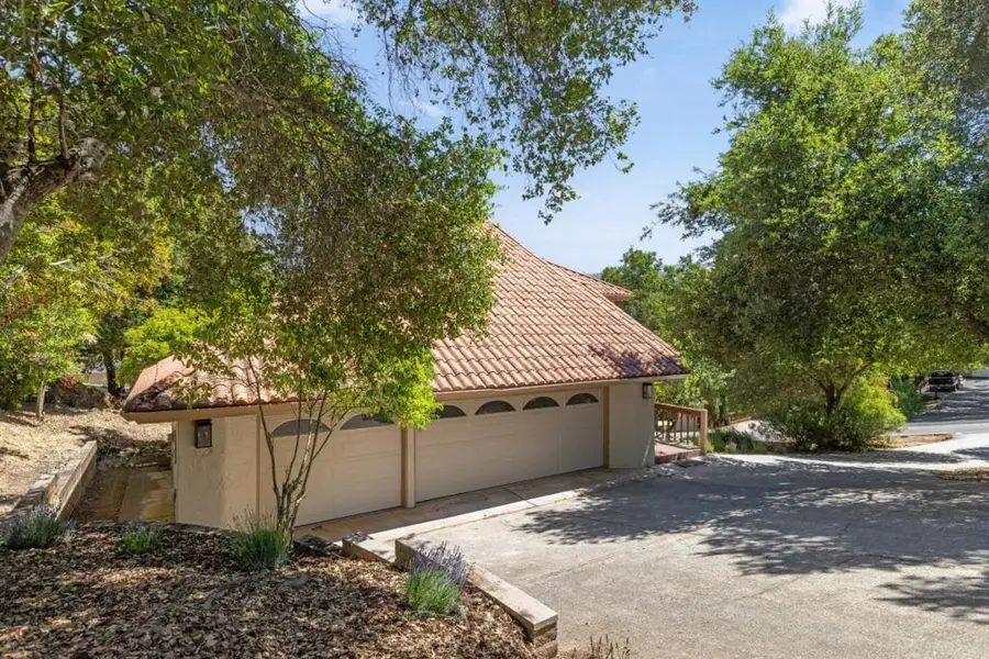 17710 Holiday Drive, Morgan Hill, CA 95037 - Image #2