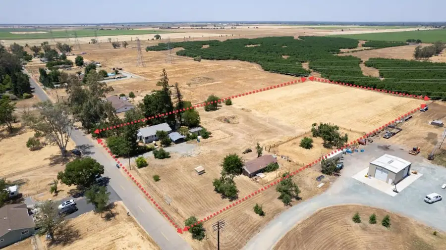 11835 Hobday Road, Wilton, CA 95693 - Image #2