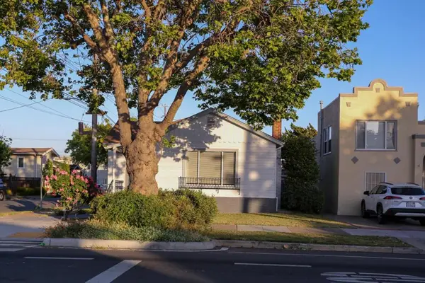 2570 Havenscourt Boulevard, Oakland, CA 94605