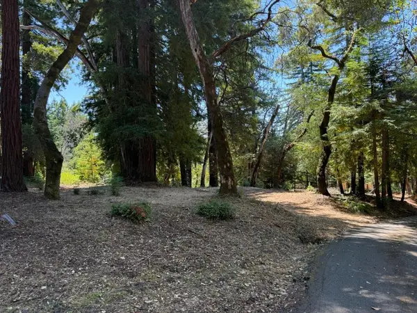 0 Debbie, Los Gatos, CA 95033