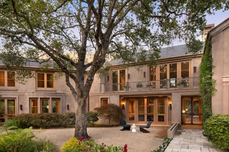 211 Winding Way, Woodside, CA 94062 - Image #2