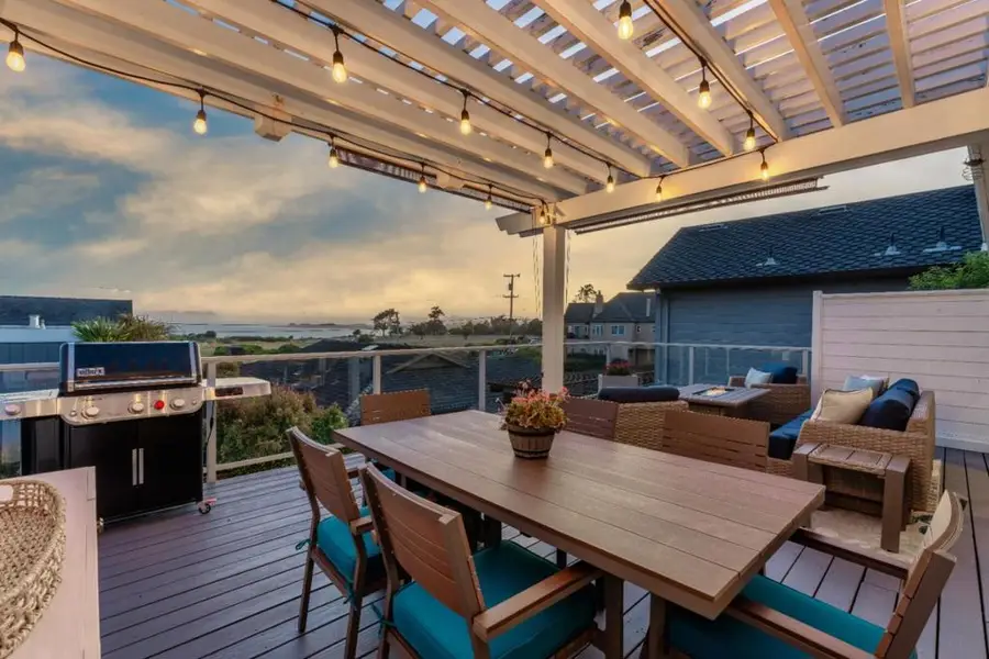 129 Santa Cruz Avenue, Aptos, CA 95003 - Image #2