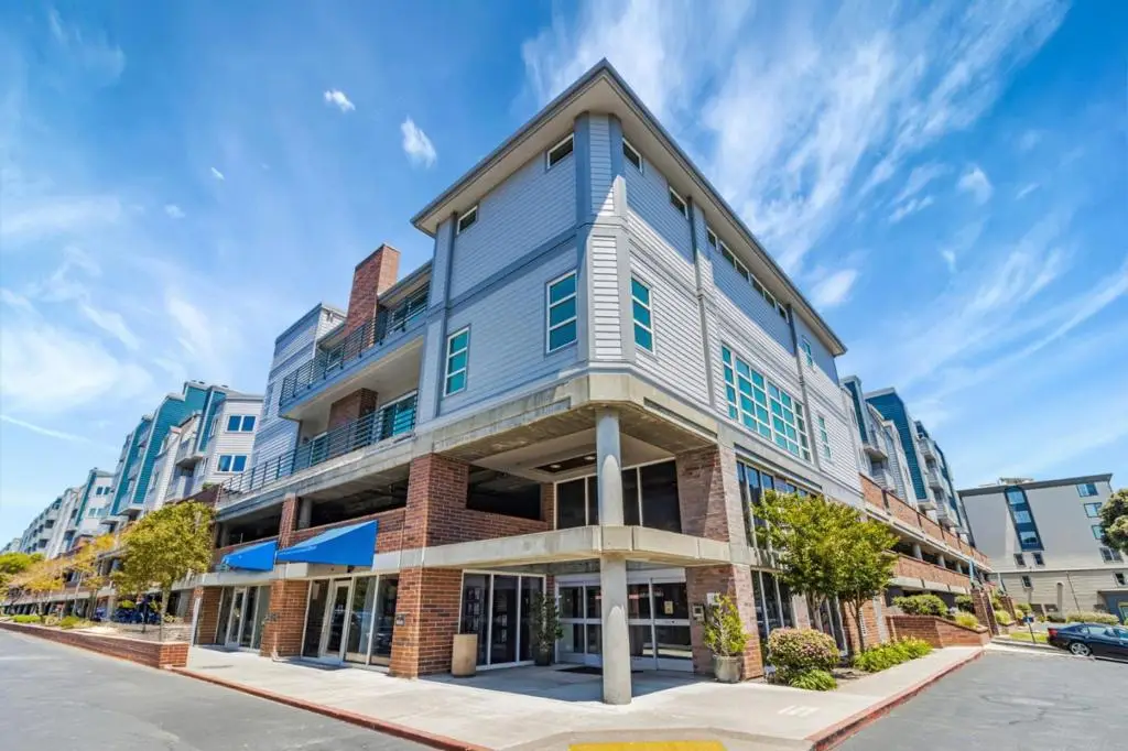 6400 Christie Avenue #5408, Emeryville, CA 94608 - Image #1