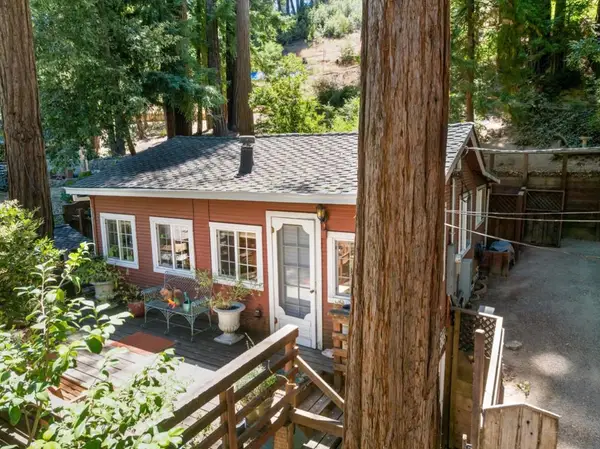 233 Acorn Drive, Boulder Creek, CA 95006