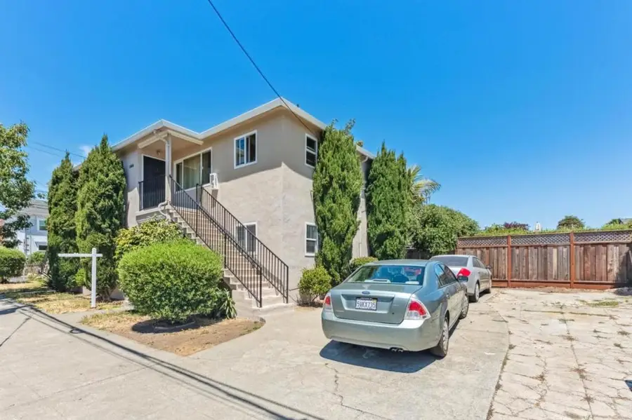5664 Gaskill Street, Oakland, CA 94608 - #2