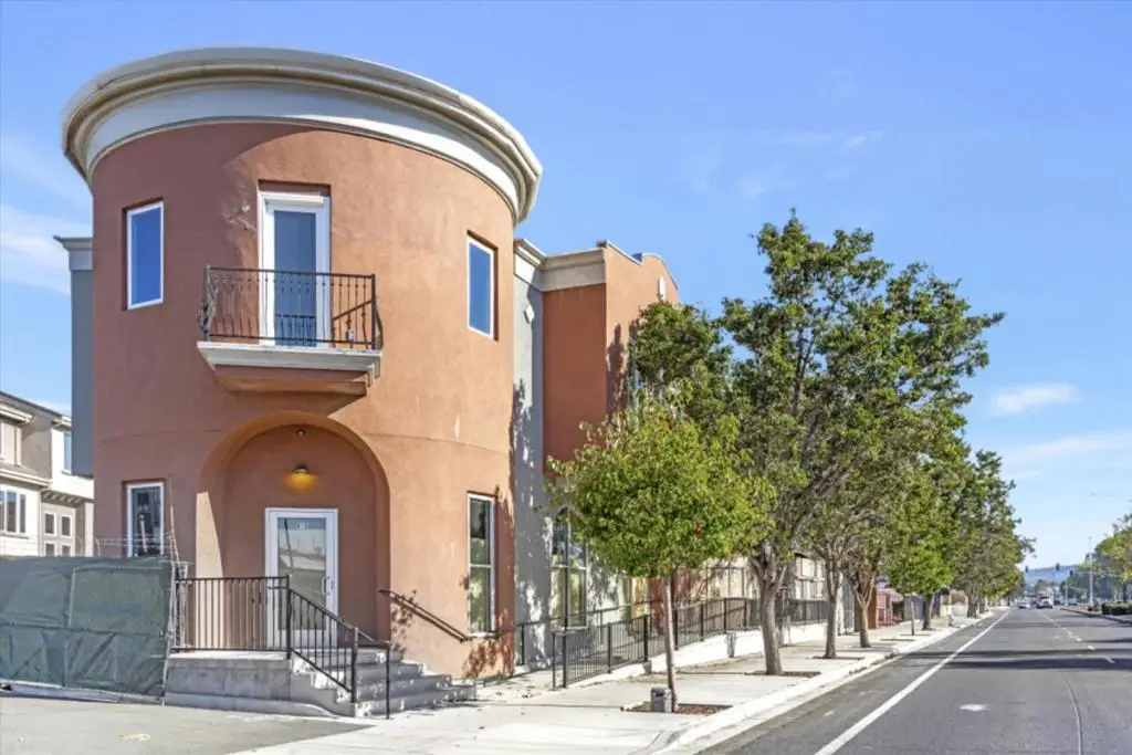 823 W A Street #2, Hayward, CA 94541 - Image #1