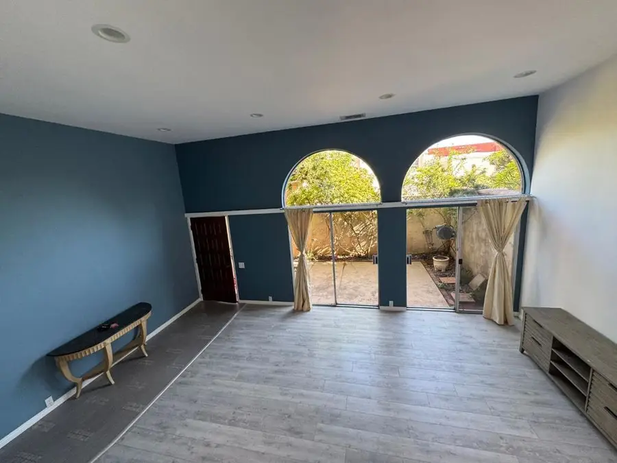 105 N Almansor Street #4, Alhambra, CA 91801 - Image #2