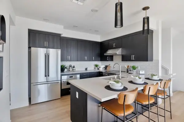 1303 Besra Terrace #5, Sunnyvale, CA 94087