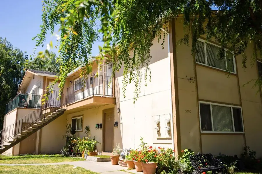 5200 Snow Drive, San Jose, CA 95111 - #2